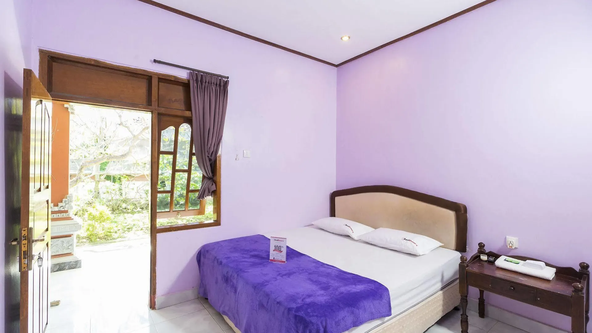 Hotel Reddoorz @ Tanjung Benoa Nusa Dua